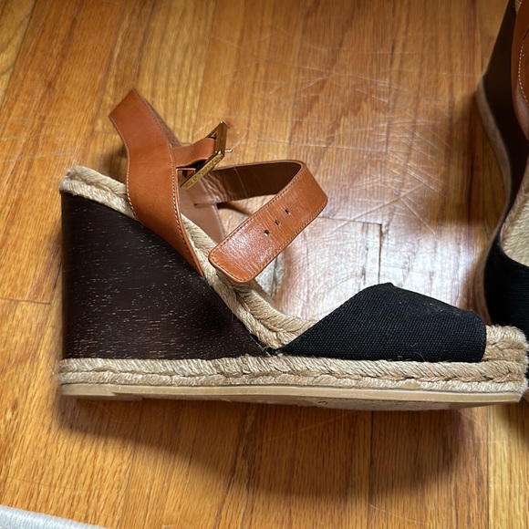 Tory Burch wedge sandals - Picture 2 of 4